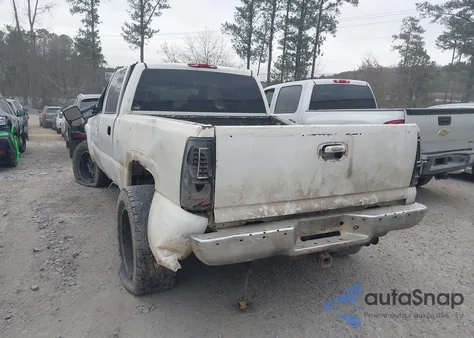 2004 GMC Sierra 2500Hd Sle z USA, uszkodzony, nr VIN 1GTHK23254F202972